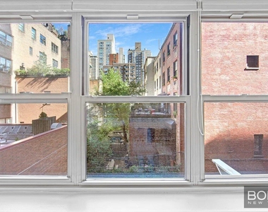Park Avenue - Photo Thumbnail 3