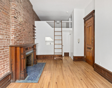 118 W 81st St - Photo Thumbnail 1