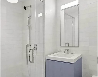 50 W 66th St - Photo Thumbnail 9