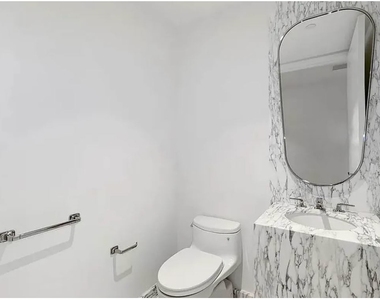50 W 66th St - Photo Thumbnail 11