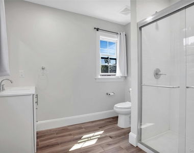 92 Hillside Avenue - Photo Thumbnail 18