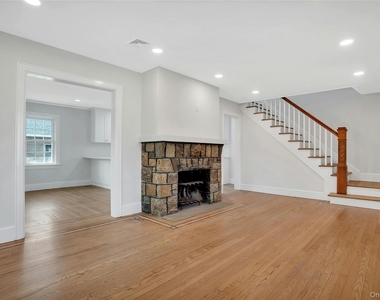 92 Hillside Avenue - Photo Thumbnail 3