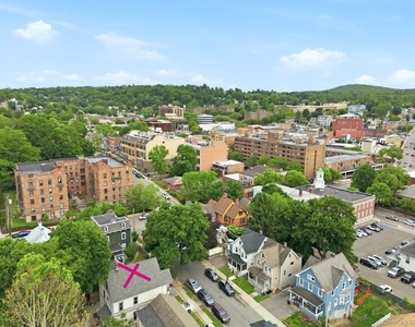 834 John Street - Photo Thumbnail 31