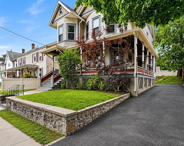 834 John Street - Photo Thumbnail 1