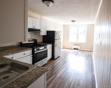 84-26 Little Neck Parkway - Photo Thumbnail 1