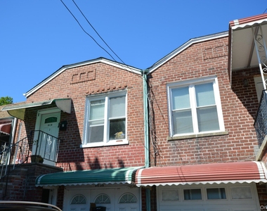 84-26 Little Neck Parkway - Photo Thumbnail 12