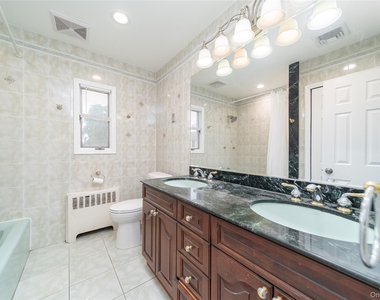6 Manor Drive - Photo Thumbnail 13