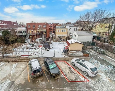 7009 45th Avenue - Photo Thumbnail 1
