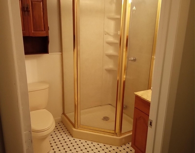 8 Hickory Lane - Photo Thumbnail 11