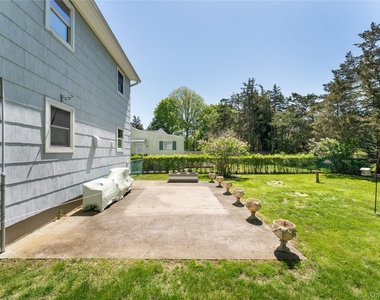 22 W End Avenue - Photo Thumbnail 22