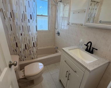 9 Franklin Street - Photo Thumbnail 6