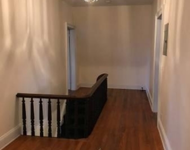 11 Maurice Avenue - Photo Thumbnail 6