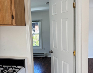 7 Thorne Street - Photo Thumbnail 7