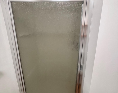 7 Thorne Street - Photo Thumbnail 14