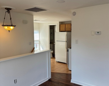 7 Thorne Street - Photo Thumbnail 6