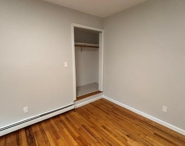 32 Louise Lane - Photo Thumbnail 15