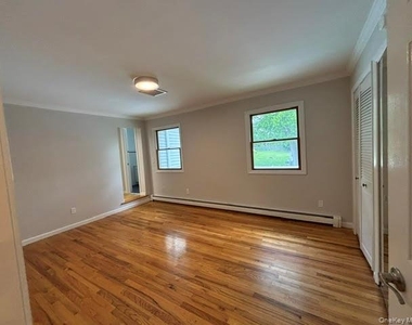 32 Louise Lane - Photo Thumbnail 10