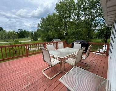 32 Louise Lane - Photo Thumbnail 2