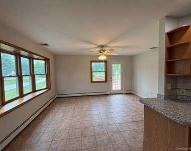 32 Louise Lane - Photo Thumbnail 4