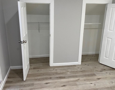 36 Oneida Avenue - Photo Thumbnail 9
