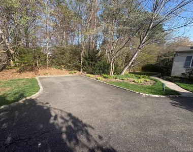 54 Old Brook Road - Photo Thumbnail 10