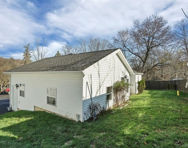447 Clove Road - Photo Thumbnail 25