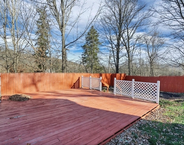 447 Clove Road - Photo Thumbnail 24