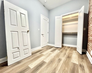 408 59th Street - Photo Thumbnail 8
