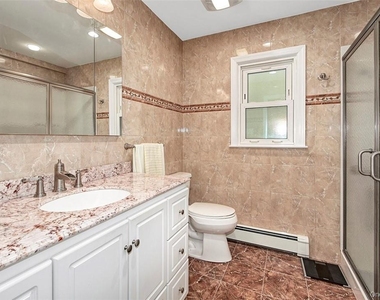 28 Beechwood Avenue - Photo Thumbnail 9
