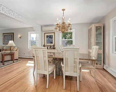 28 Beechwood Avenue - Photo Thumbnail 5