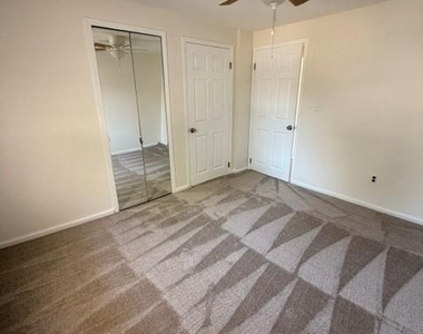 16 Forest Drive - Photo Thumbnail 19