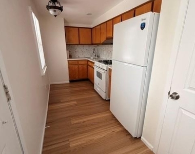 16 Forest Drive - Photo Thumbnail 4