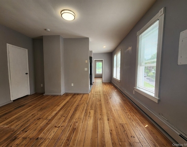 15 Lake Avenue - Photo Thumbnail 24