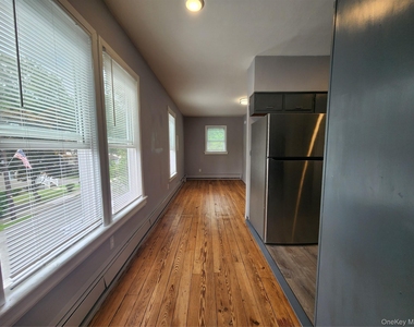 15 Lake Avenue - Photo Thumbnail 18