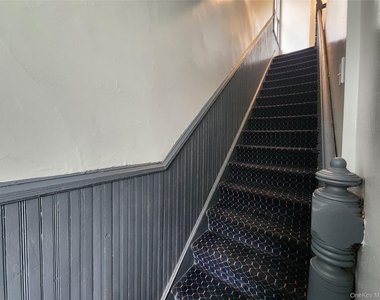 15 Lake Avenue - Photo Thumbnail 5