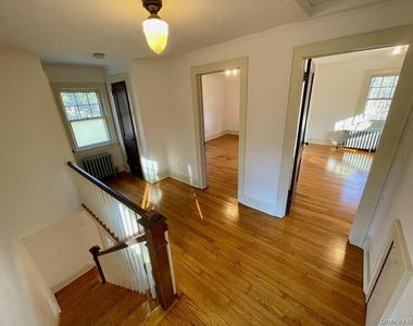 50 Rosetown Road - Photo Thumbnail 13