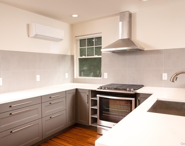 1228 North Avenue - Photo Thumbnail 5