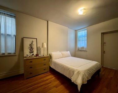 503 East 116th Street - Photo Thumbnail 3