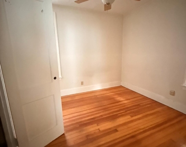 602 Morris Street - Photo Thumbnail 8