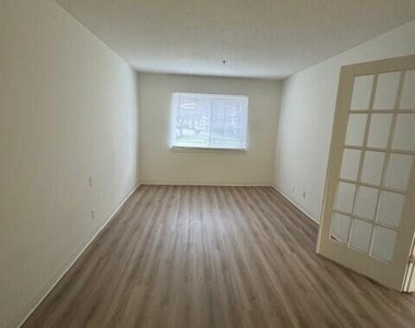 3 Residence Inn Drive - Photo Thumbnail 2