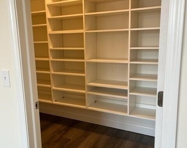 12 White Street - Photo Thumbnail 12