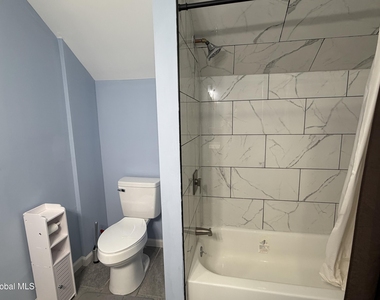 1747 Oneida Street - Photo Thumbnail 21