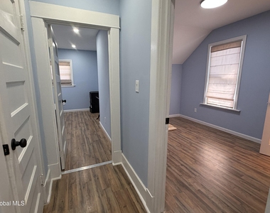 1747 Oneida Street - Photo Thumbnail 27