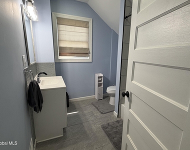 1747 Oneida Street - Photo Thumbnail 20