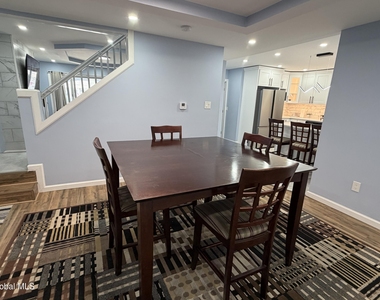 1747 Oneida Street - Photo Thumbnail 11