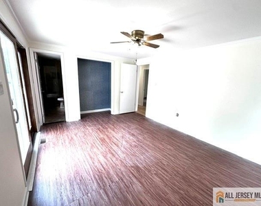 2370 Us 130 Highway - Photo Thumbnail 11