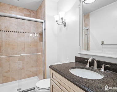 19 John Paul Jones Drive - Photo Thumbnail 9