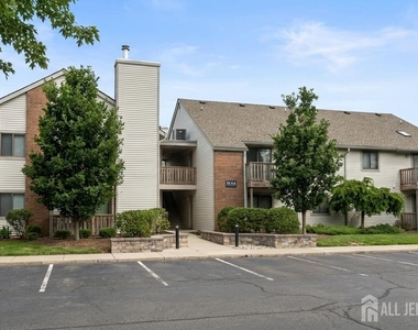 4707 Ravens Crest Drive - Photo Thumbnail 2