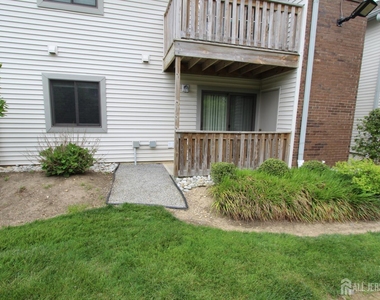 4707 Ravens Crest Drive - Photo Thumbnail 3