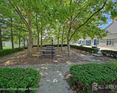 48 Rutland Lane - Photo Thumbnail 31